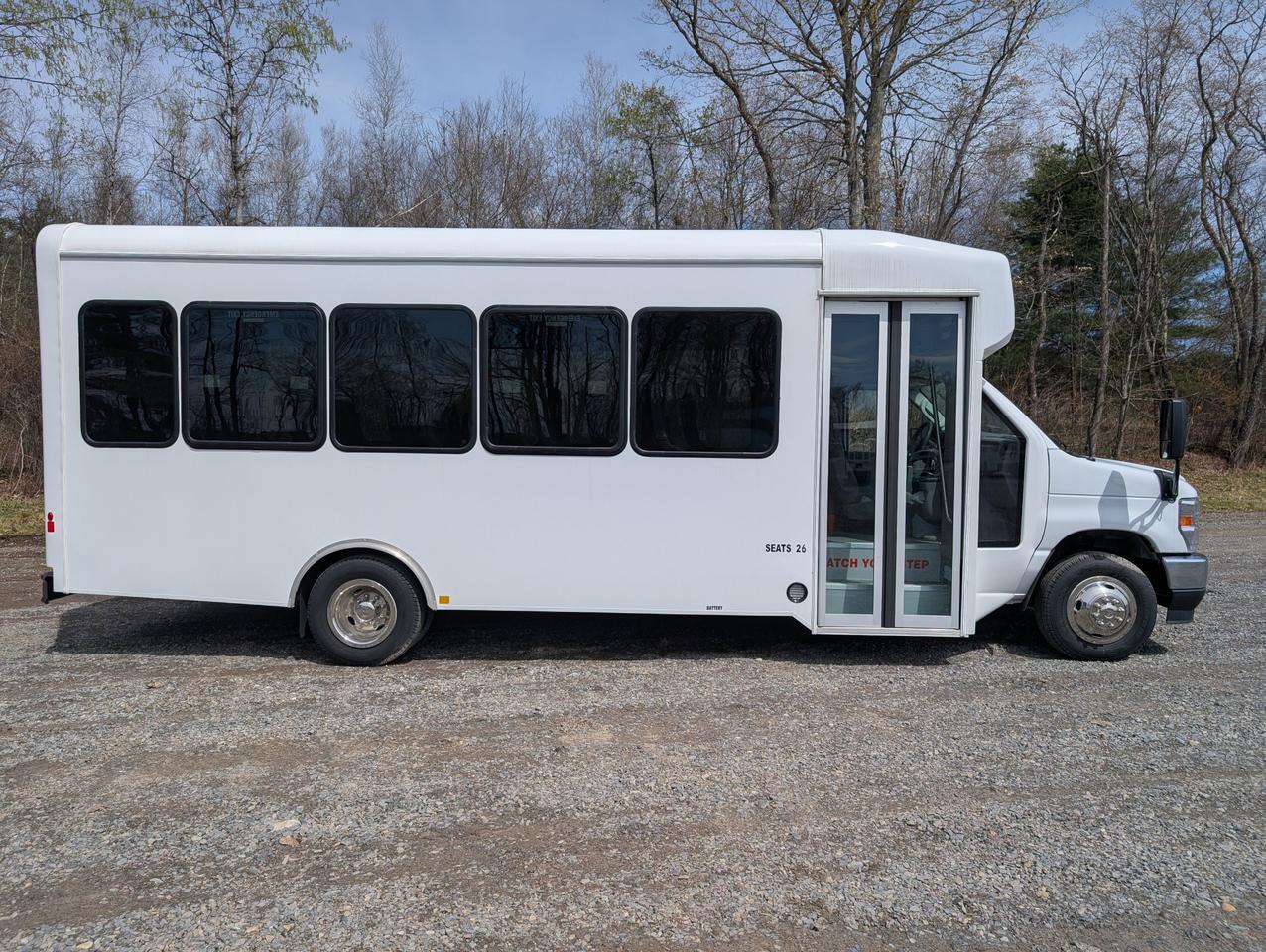 2027 Ford HLE HLE COACH Johnstown NY