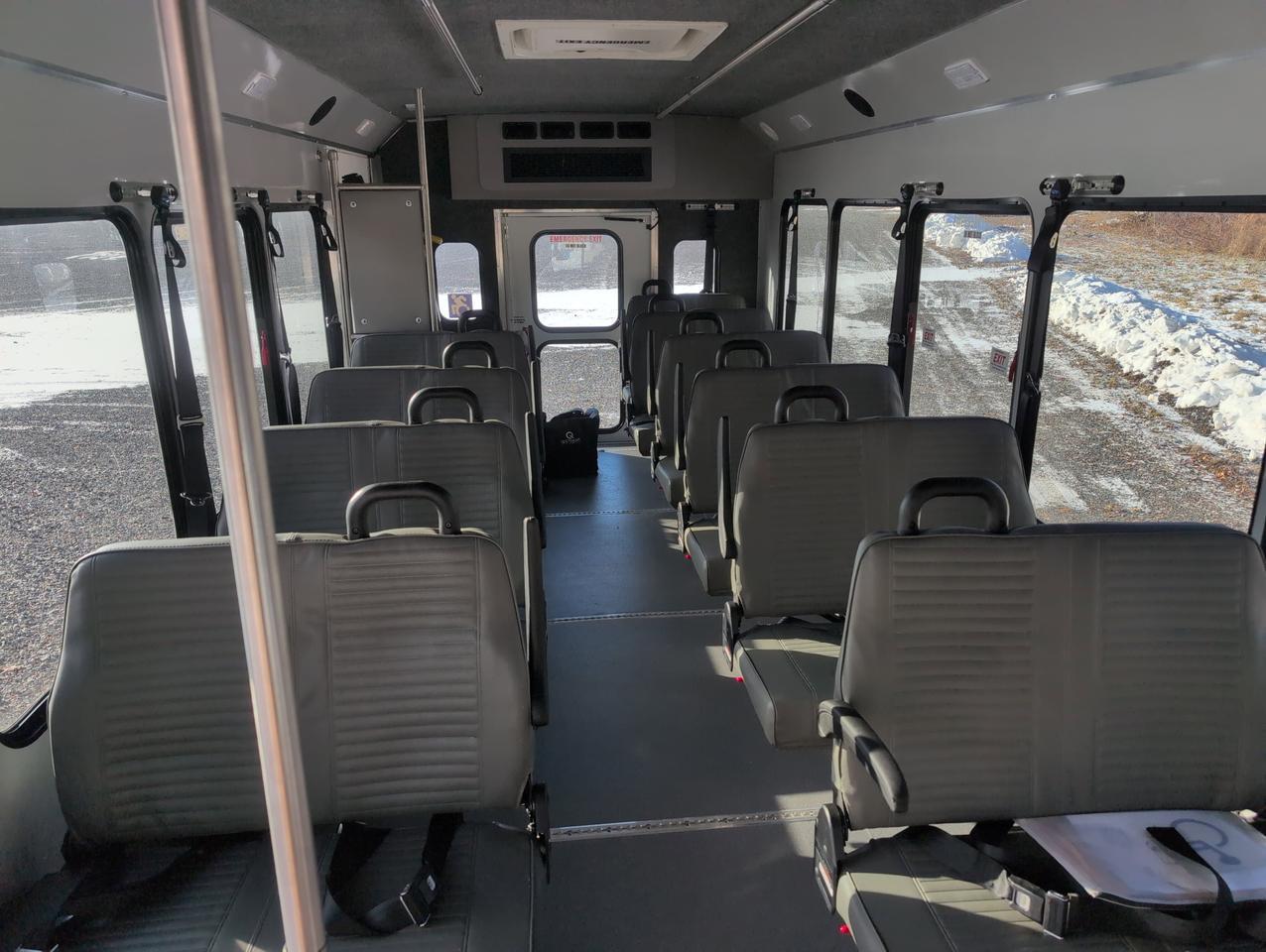 2027 Ford HLE HLE COACH Johnstown NY