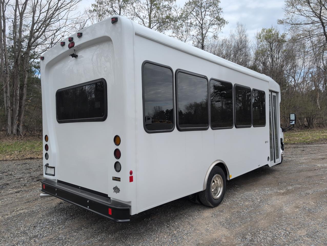 2027 Ford HLE HLE COACH Johnstown NY