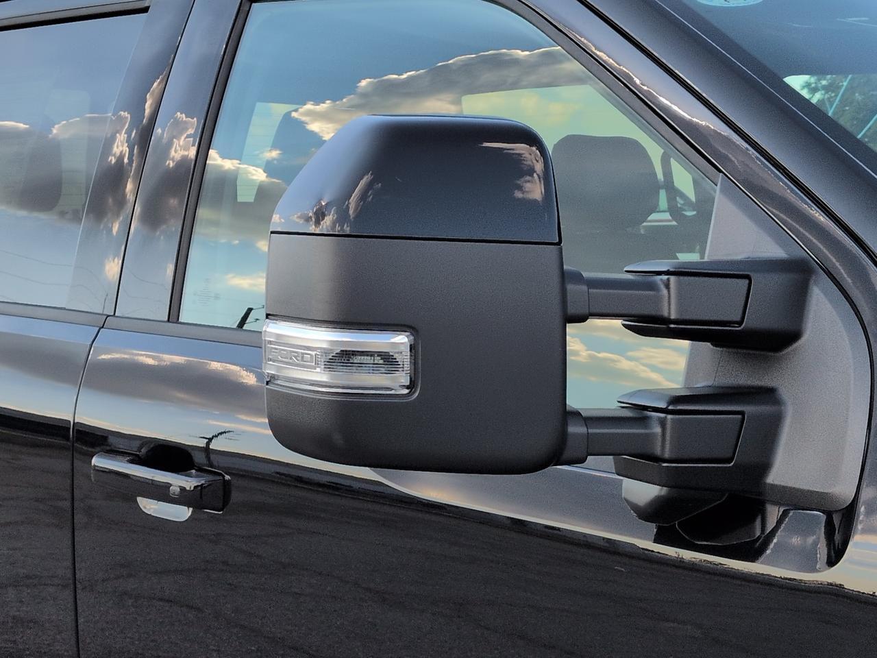 2027 Ford Super Duty F-250 SRW LARIAT Appleton WI