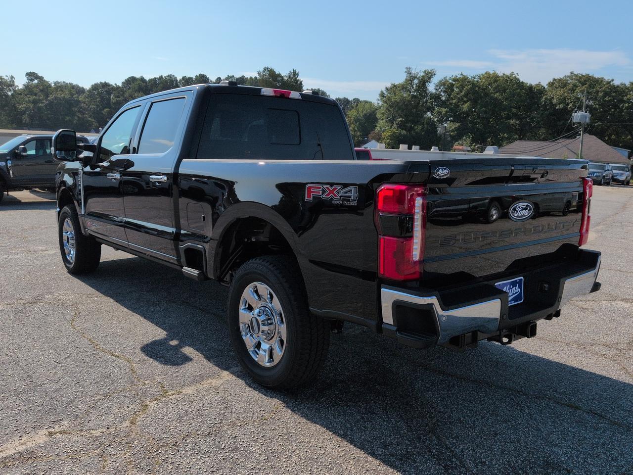 2027 Ford Super Duty F-250 SRW LARIAT Appleton WI
