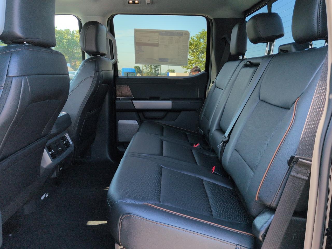 2027 Ford Super Duty F-250 SRW LARIAT Appleton WI