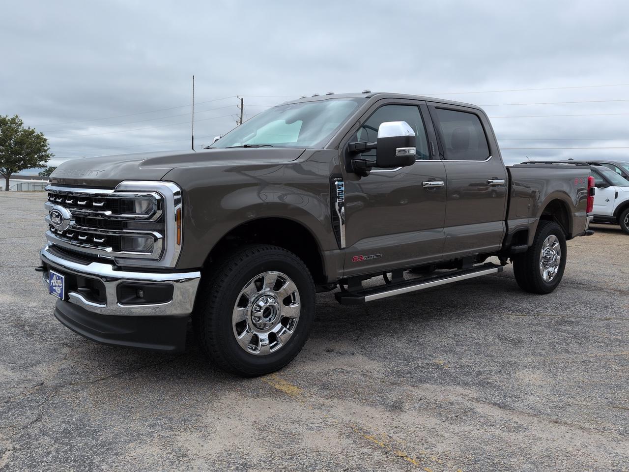 2027 Ford Super Duty F-250 SRW LARIAT Appleton WI