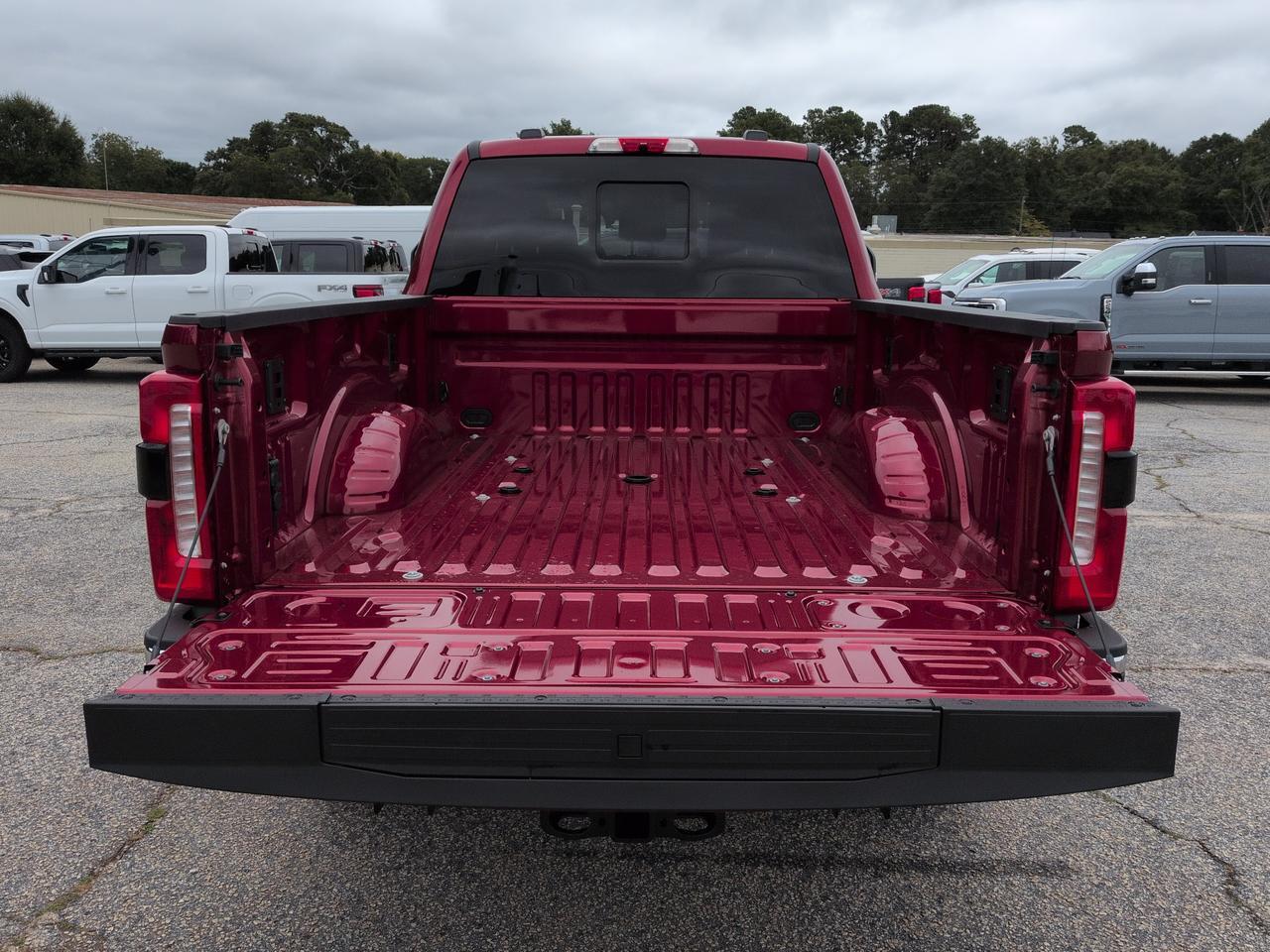 2027 Ford Super Duty F-250 SRW LARIAT Appleton WI
