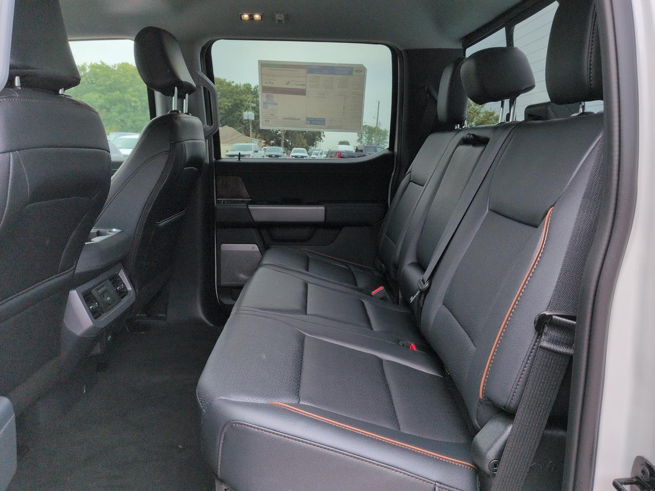 2027 Ford Super Duty F-250 SRW LARIAT Appleton WI