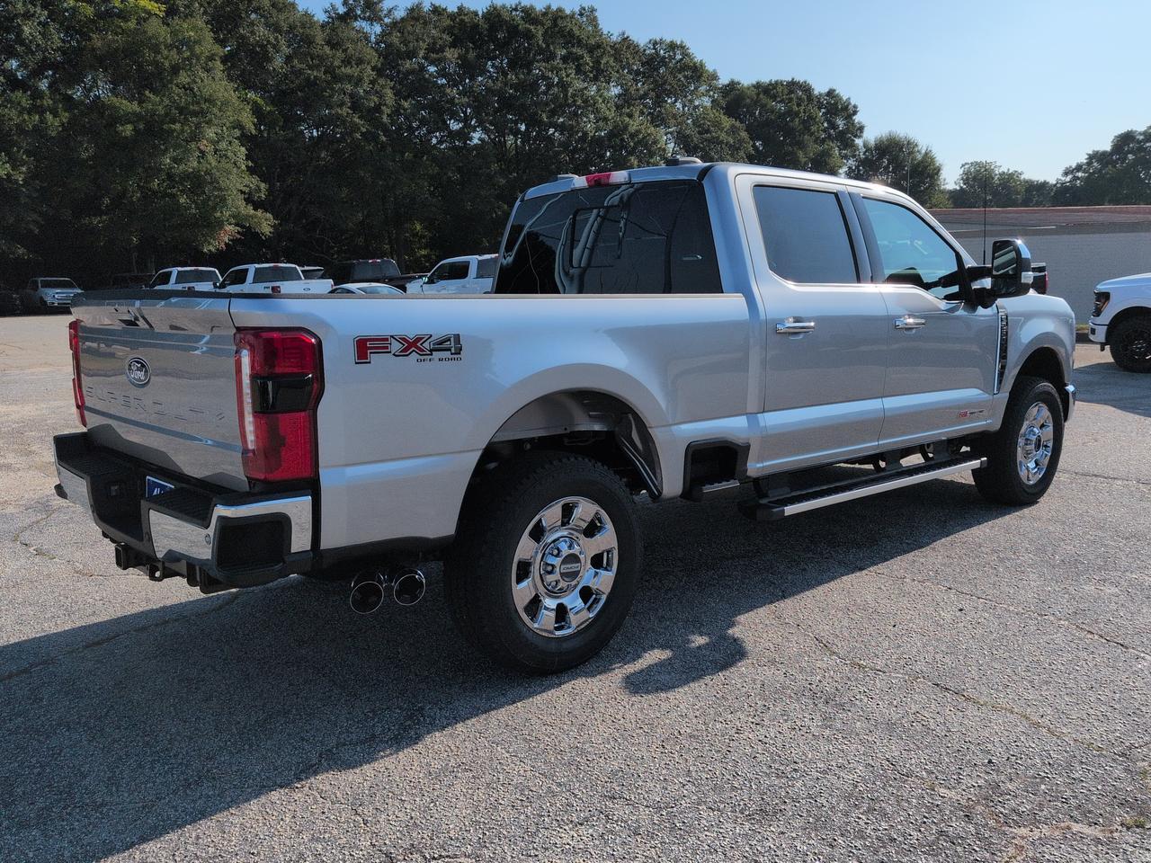 2027 Ford Super Duty F-250 SRW LARIAT Appleton WI