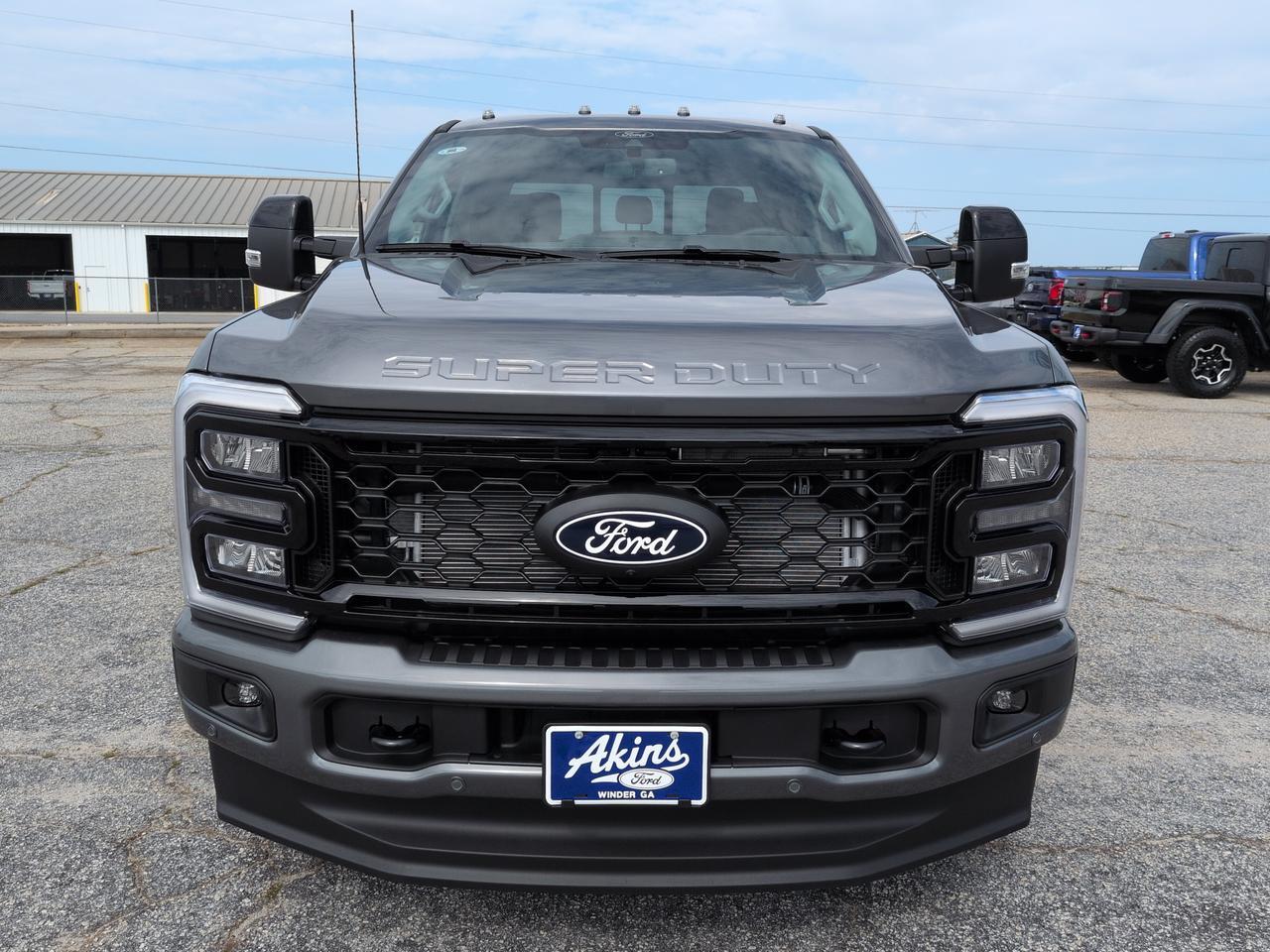 2027 Ford Super Duty F-250 SRW LARIAT Appleton WI