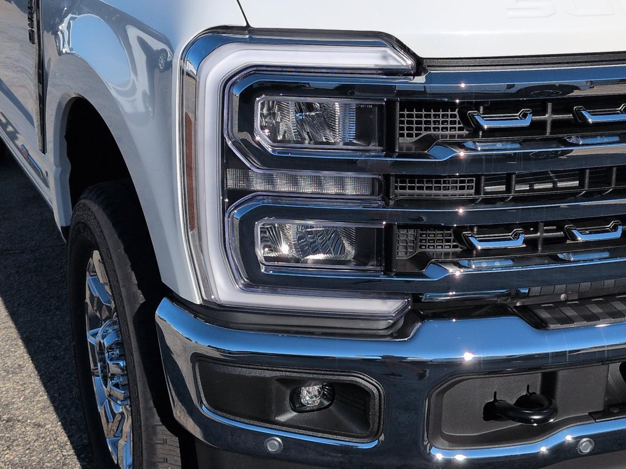 2027 Ford Super Duty F-250 SRW LARIAT Appleton WI