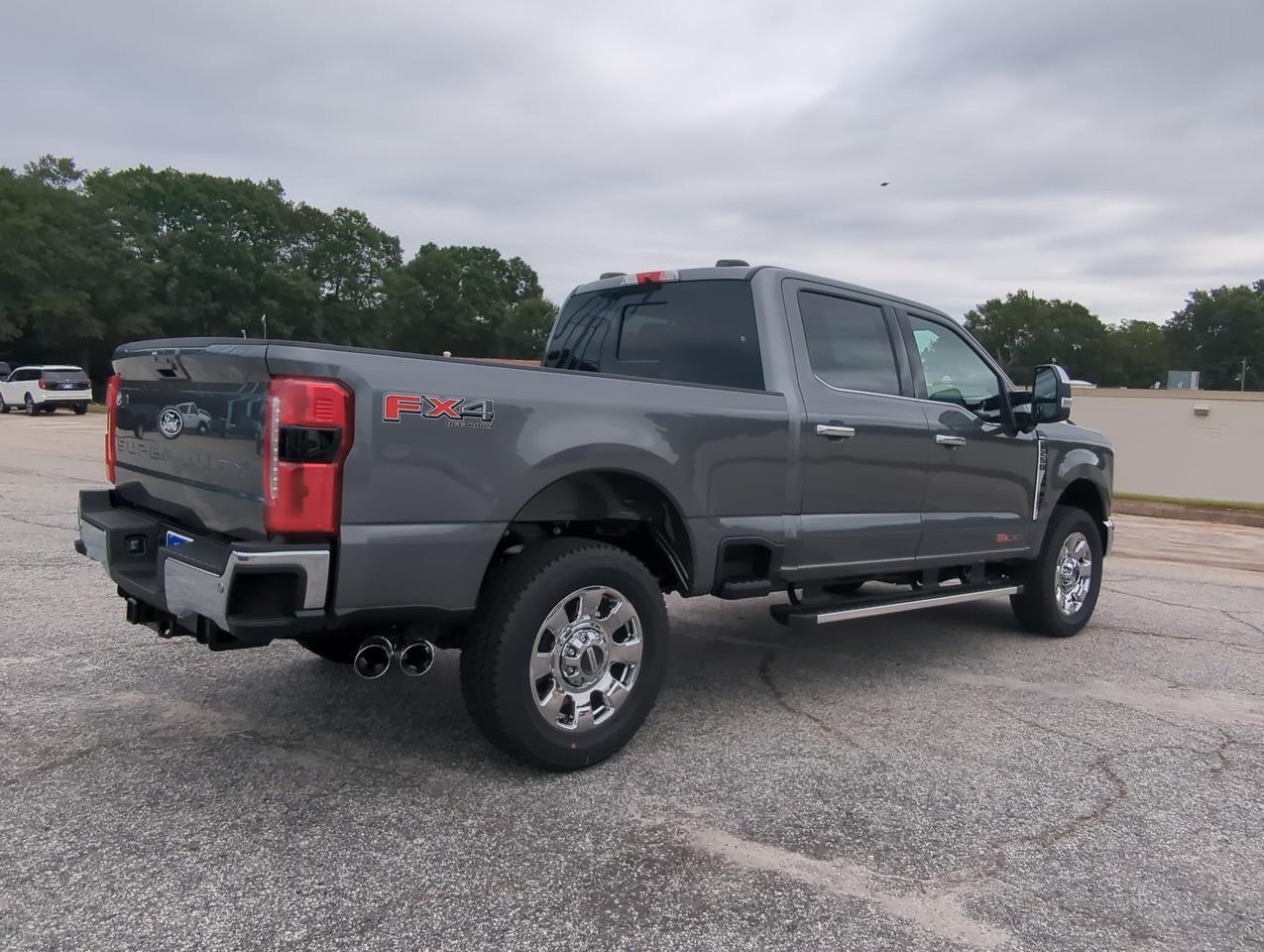 2027 Ford Super Duty F-250 SRW LARIAT Appleton WI