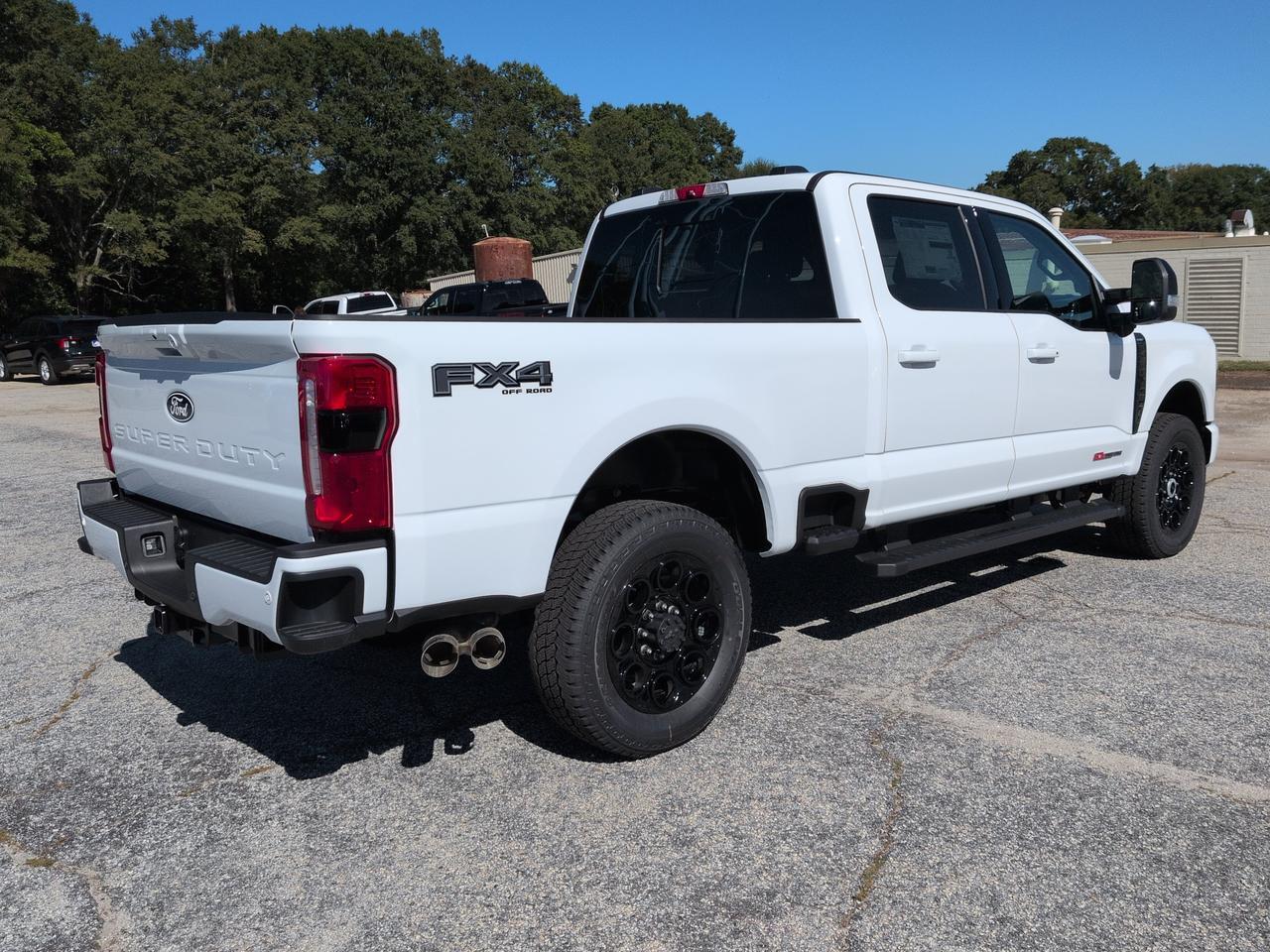 2027 Ford Super Duty F-250 SRW LARIAT Appleton WI