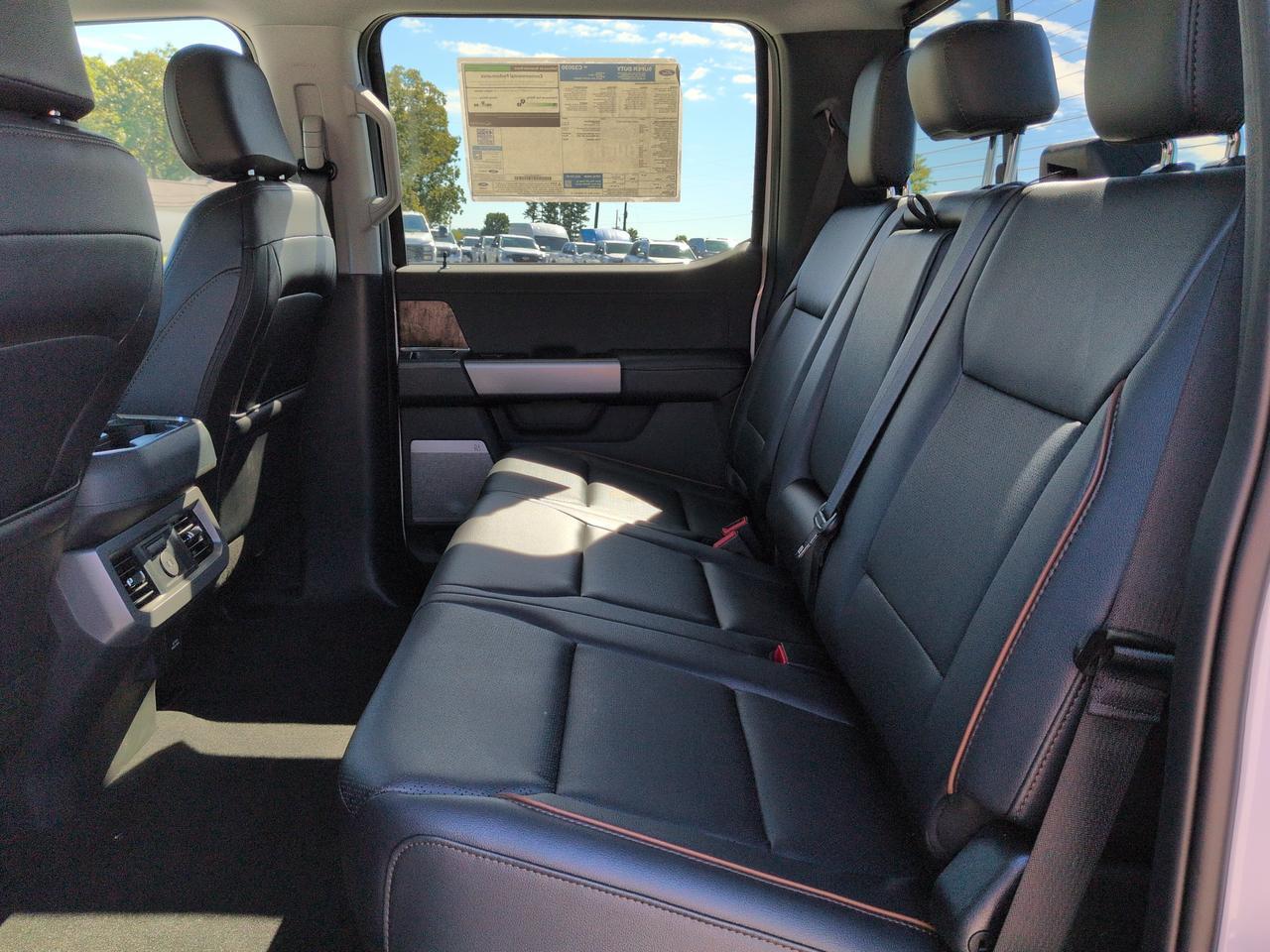 2027 Ford Super Duty F-250 SRW LARIAT Appleton WI