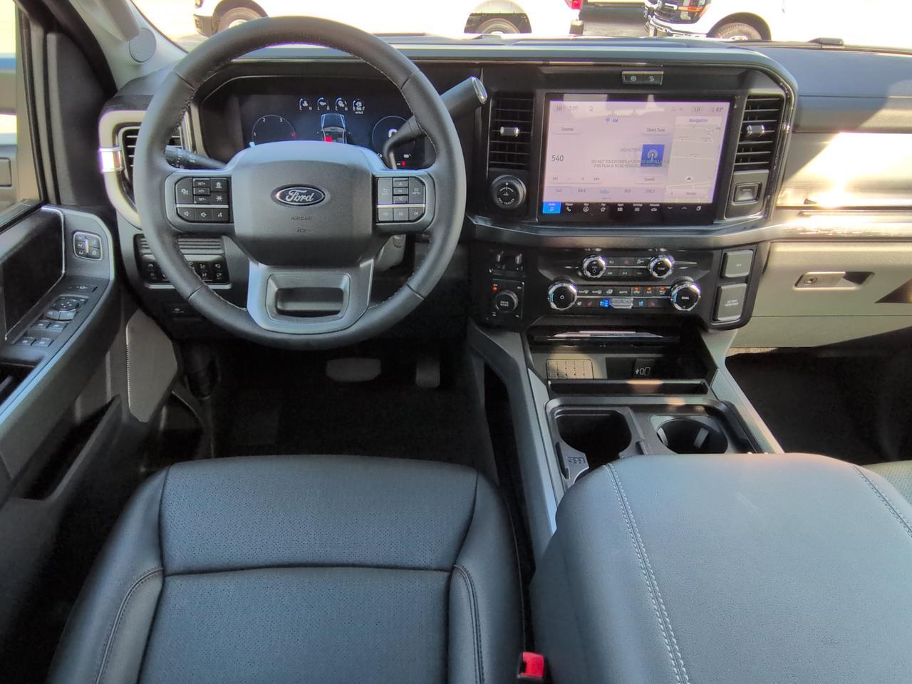 2027 Ford Super Duty F-250 SRW LARIAT Appleton WI