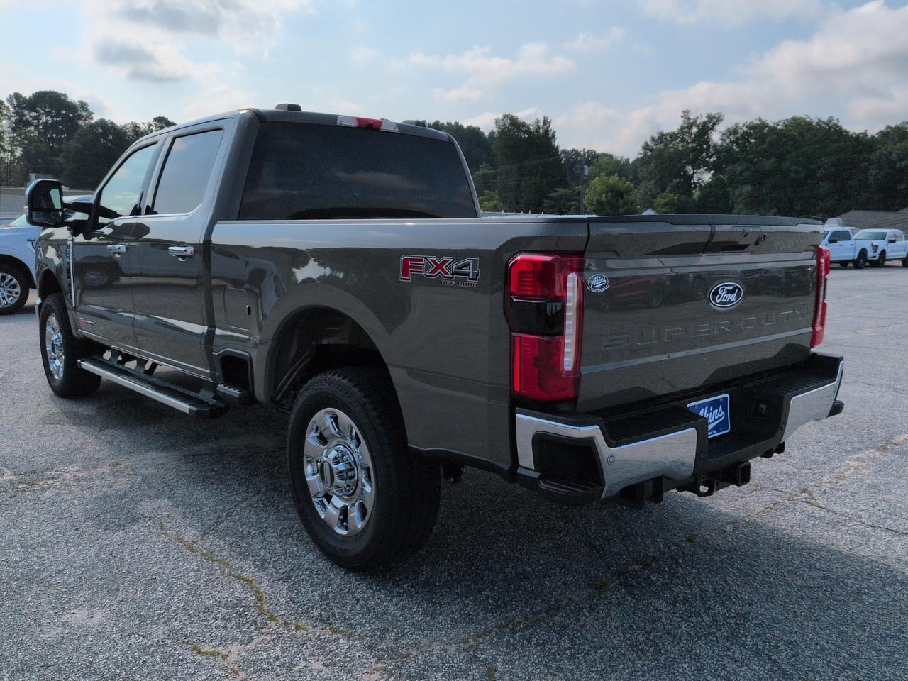 2027 Ford Super Duty F-250 SRW LARIAT Appleton WI