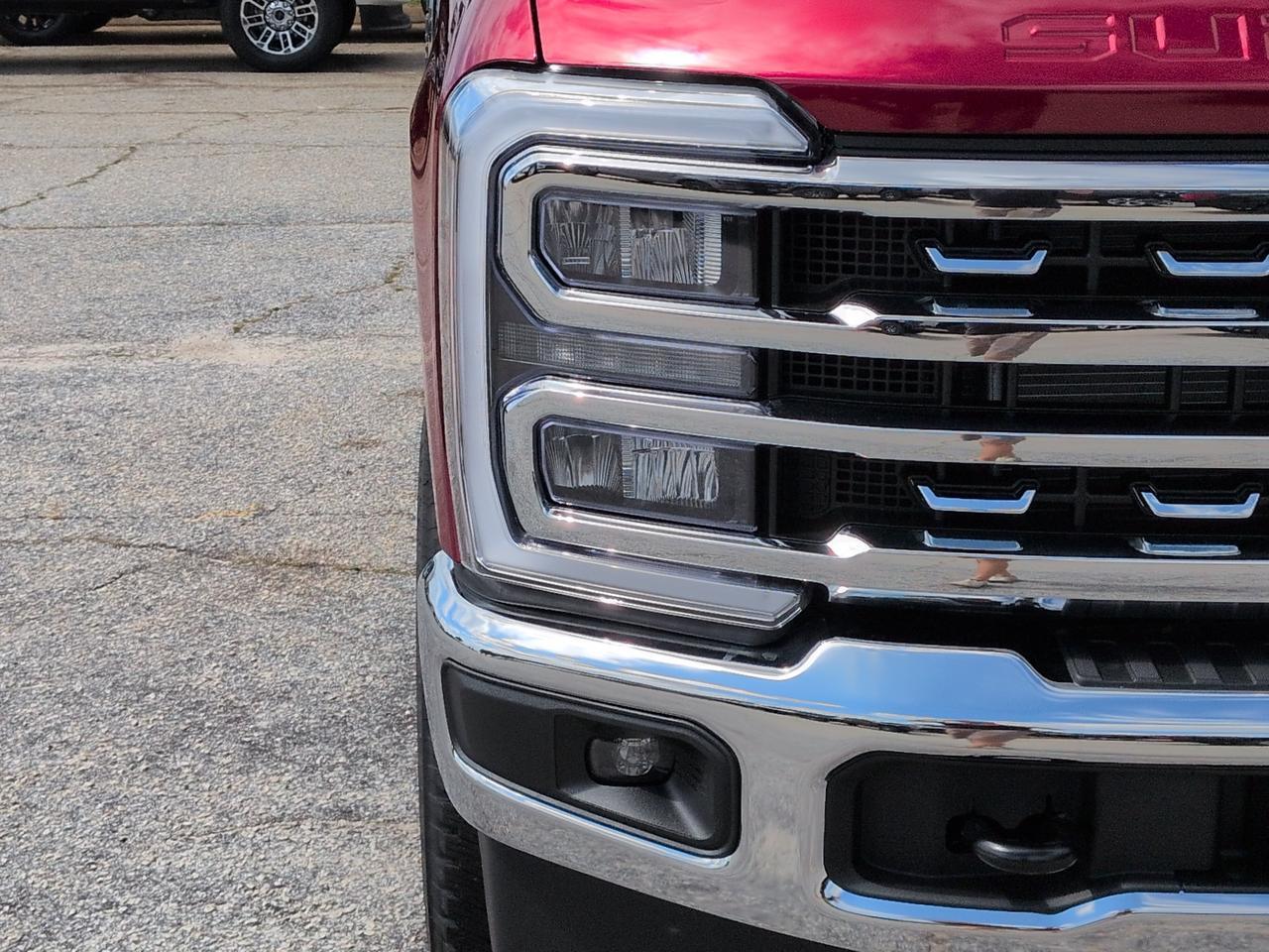 2027 Ford Super Duty F-250 SRW LARIAT Appleton WI