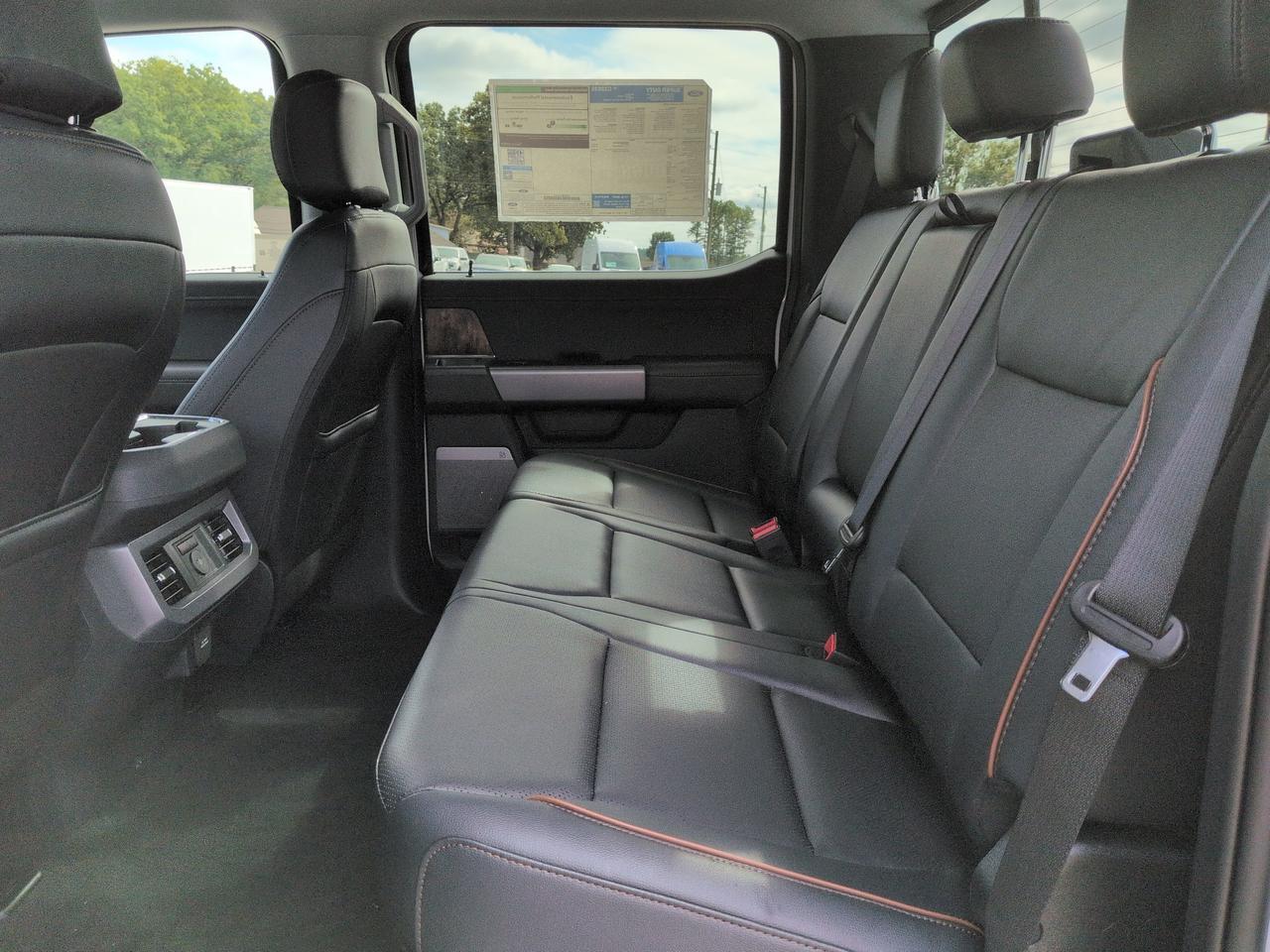2027 Ford Super Duty F-250 SRW LARIAT Appleton WI