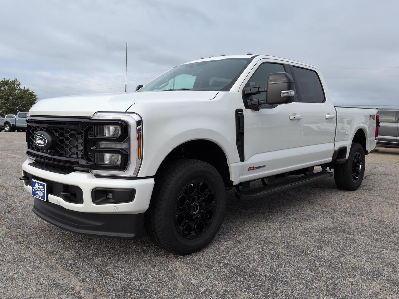 2027 Ford Super Duty F-250 SRW LARIAT Appleton WI