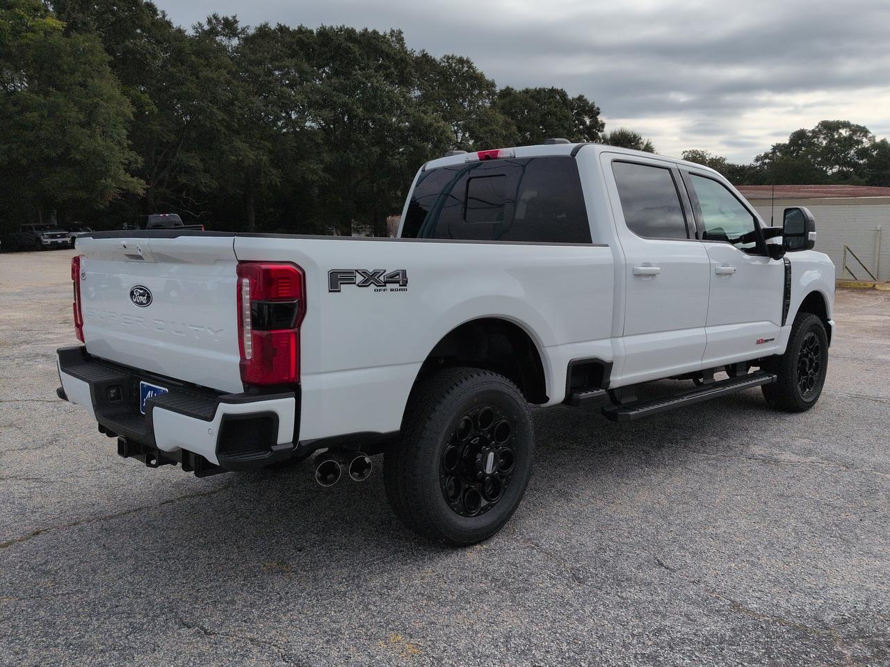 2027 Ford Super Duty F-250 SRW LARIAT Appleton WI
