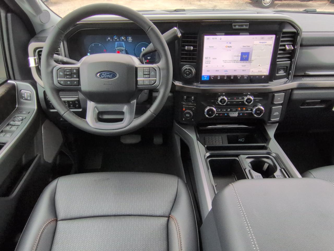 2027 Ford Super Duty F-250 SRW LARIAT Appleton WI
