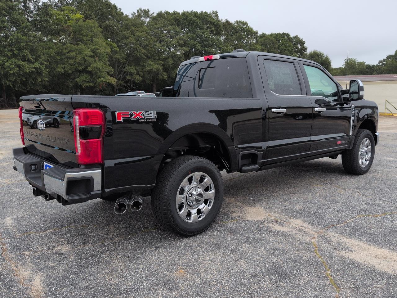 2027 Ford Super Duty F-250 SRW LARIAT Appleton WI