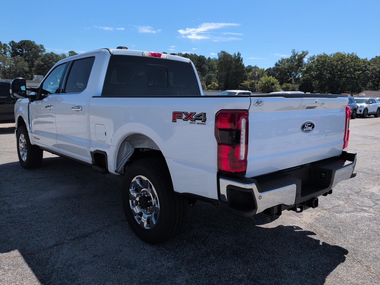 2027 Ford Super Duty F-250 SRW LARIAT Appleton WI