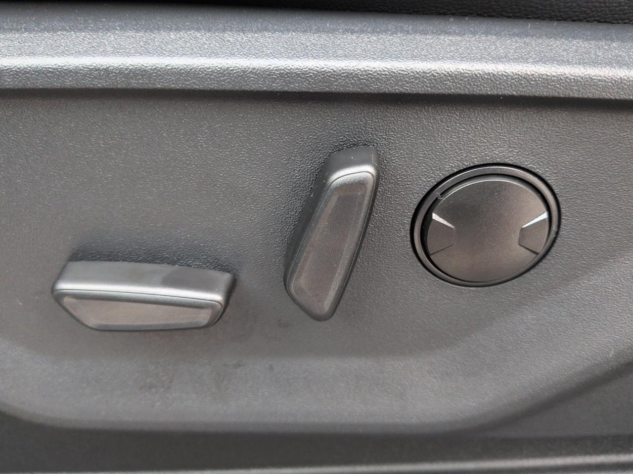 2027 Ford Super Duty F-250 SRW LARIAT Appleton WI