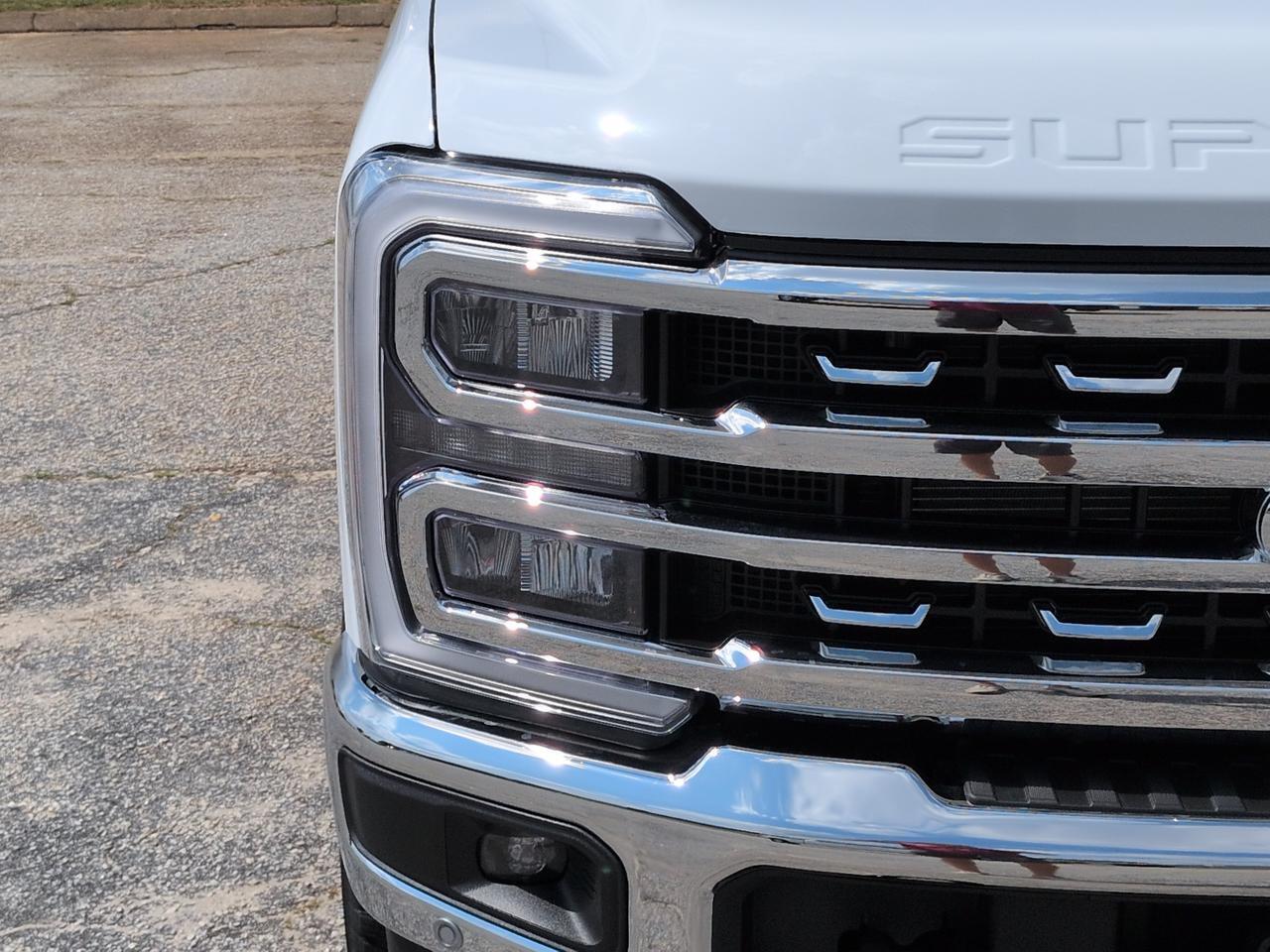 2027 Ford Super Duty F-250 SRW LARIAT Appleton WI