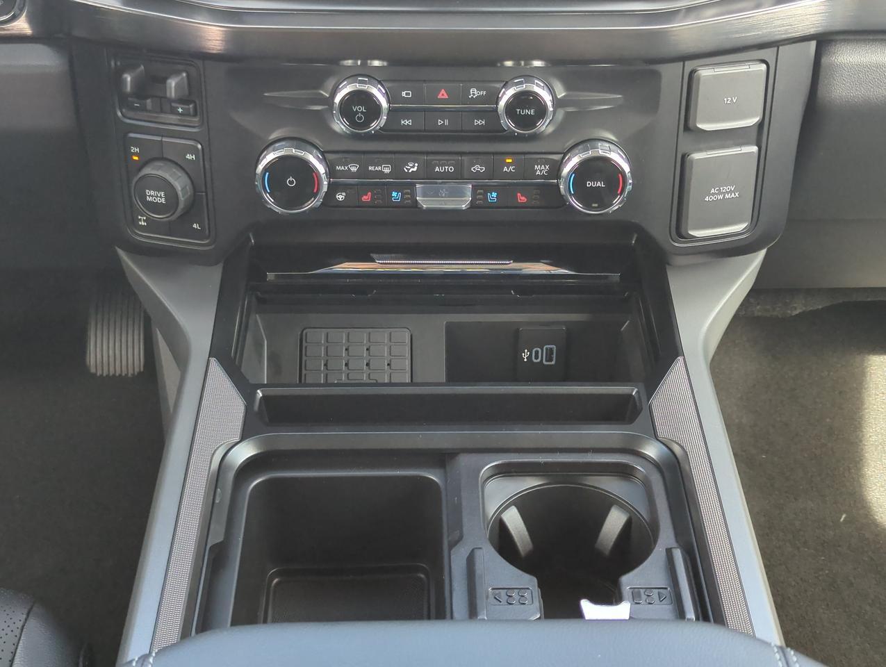 2027 Ford Super Duty F-250 SRW LARIAT Appleton WI