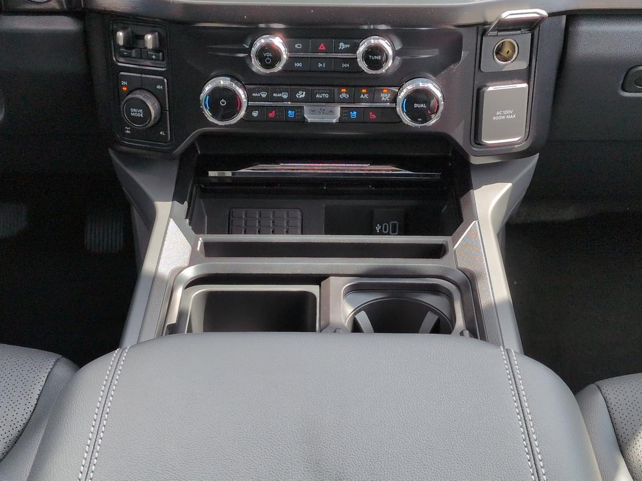 2027 Ford Super Duty F-250 SRW LARIAT Appleton WI