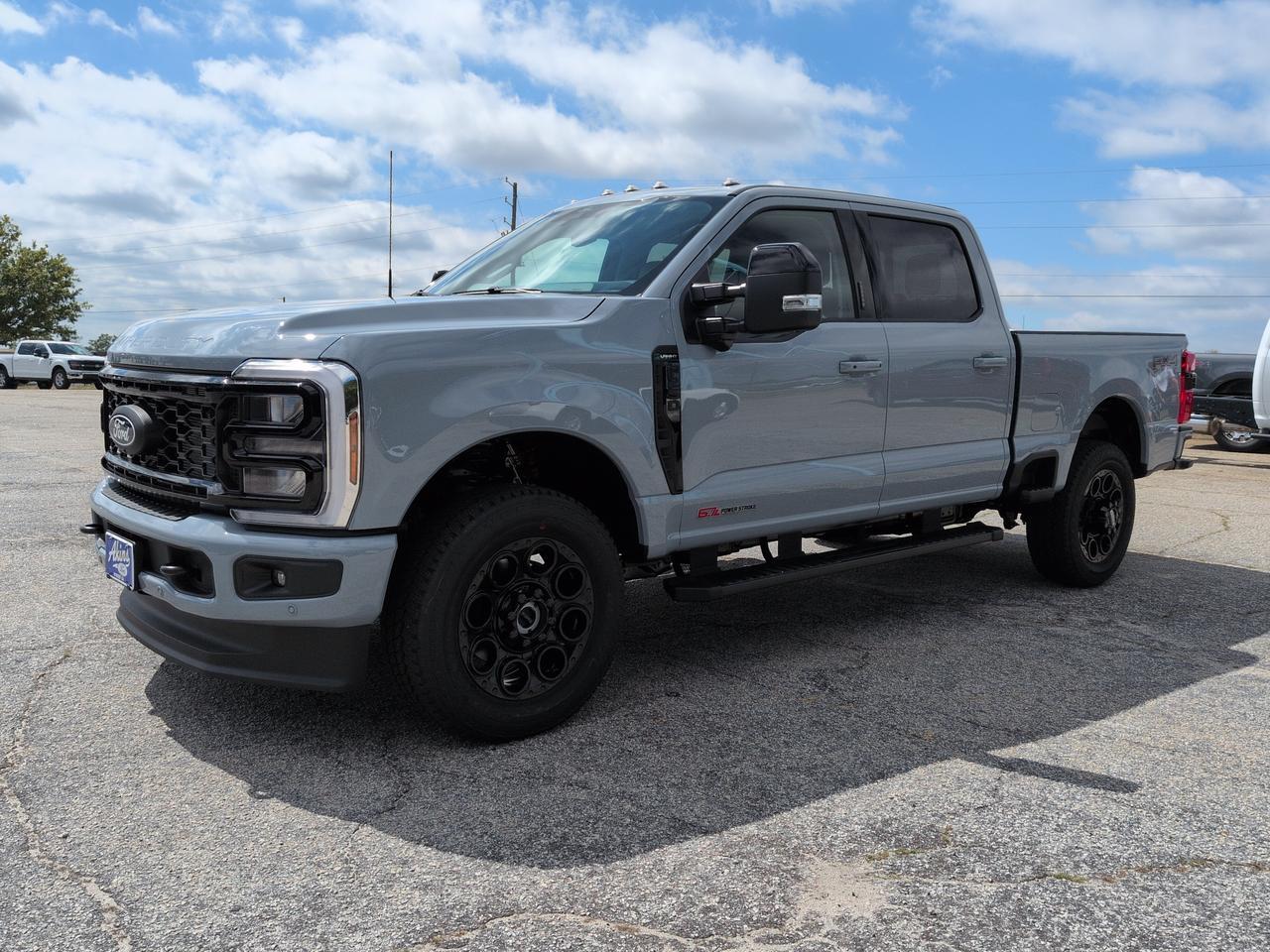 2027 Ford Super Duty F-250 SRW LARIAT Appleton WI