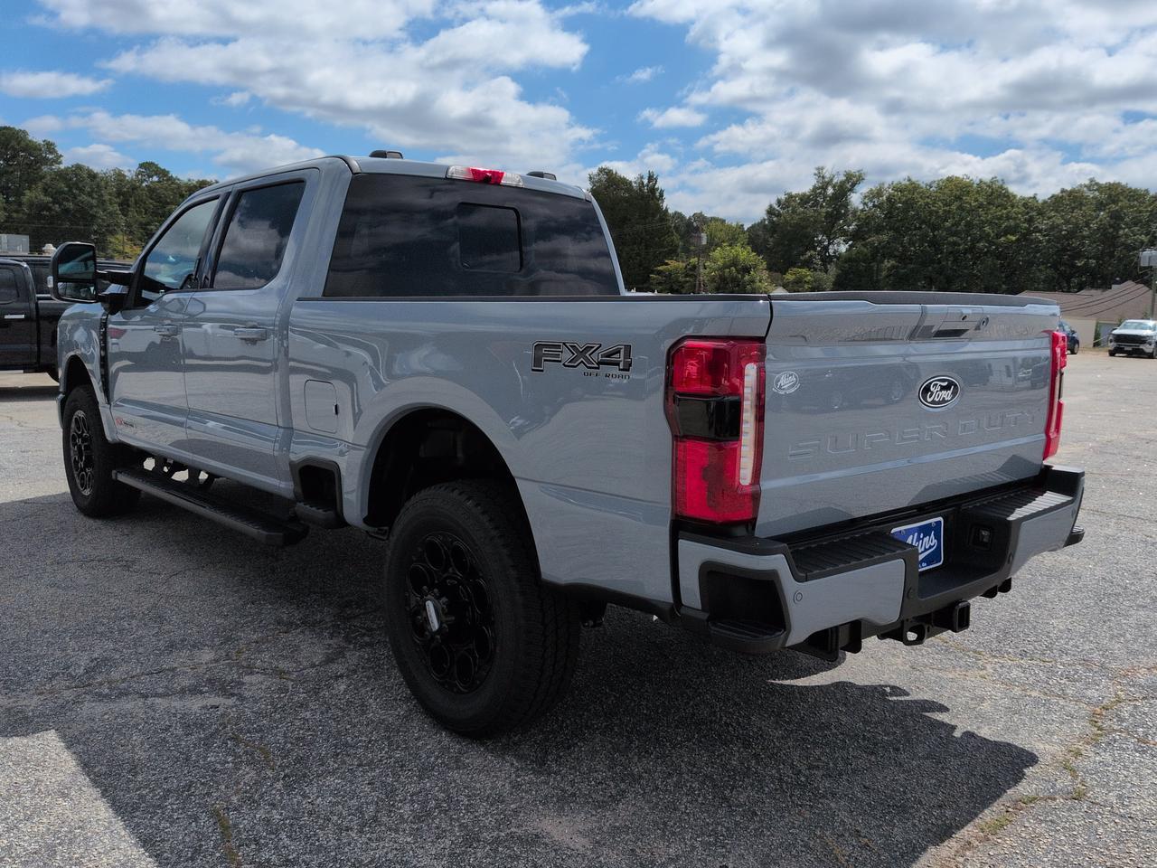 2027 Ford Super Duty F-250 SRW LARIAT Appleton WI