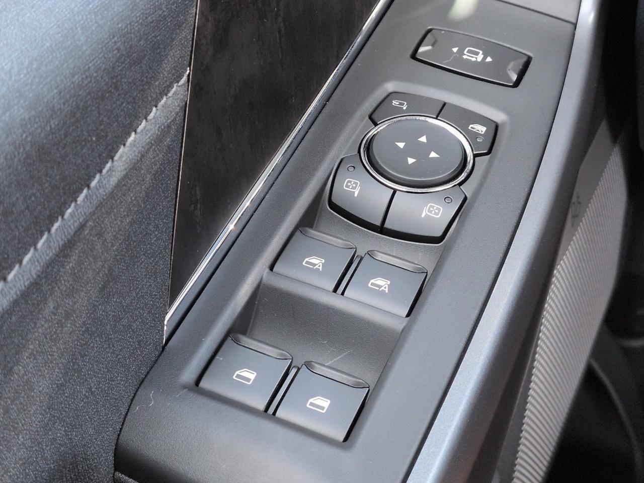 2027 Ford Super Duty F-250 SRW LARIAT Appleton WI