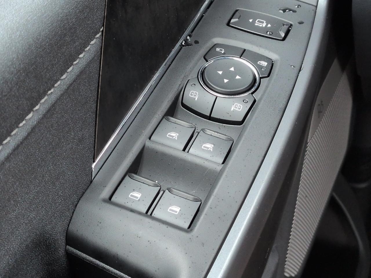2027 Ford Super Duty F-250 SRW LARIAT Appleton WI