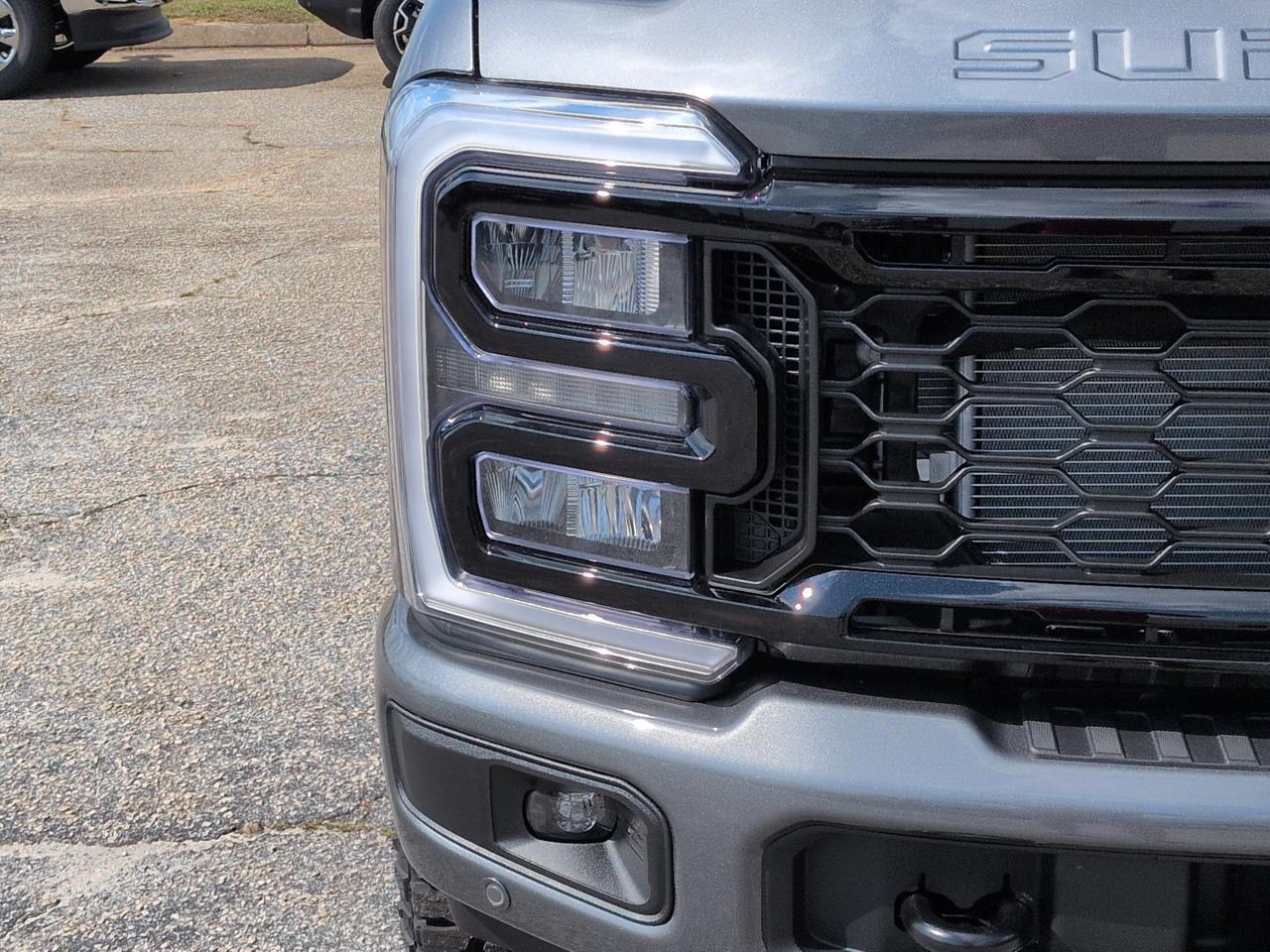 2027 Ford Super Duty F-250 SRW LARIAT Winder GA