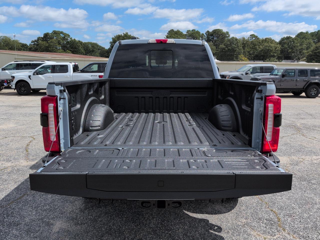 2027 Ford Super Duty F-250 SRW LARIAT Winder GA