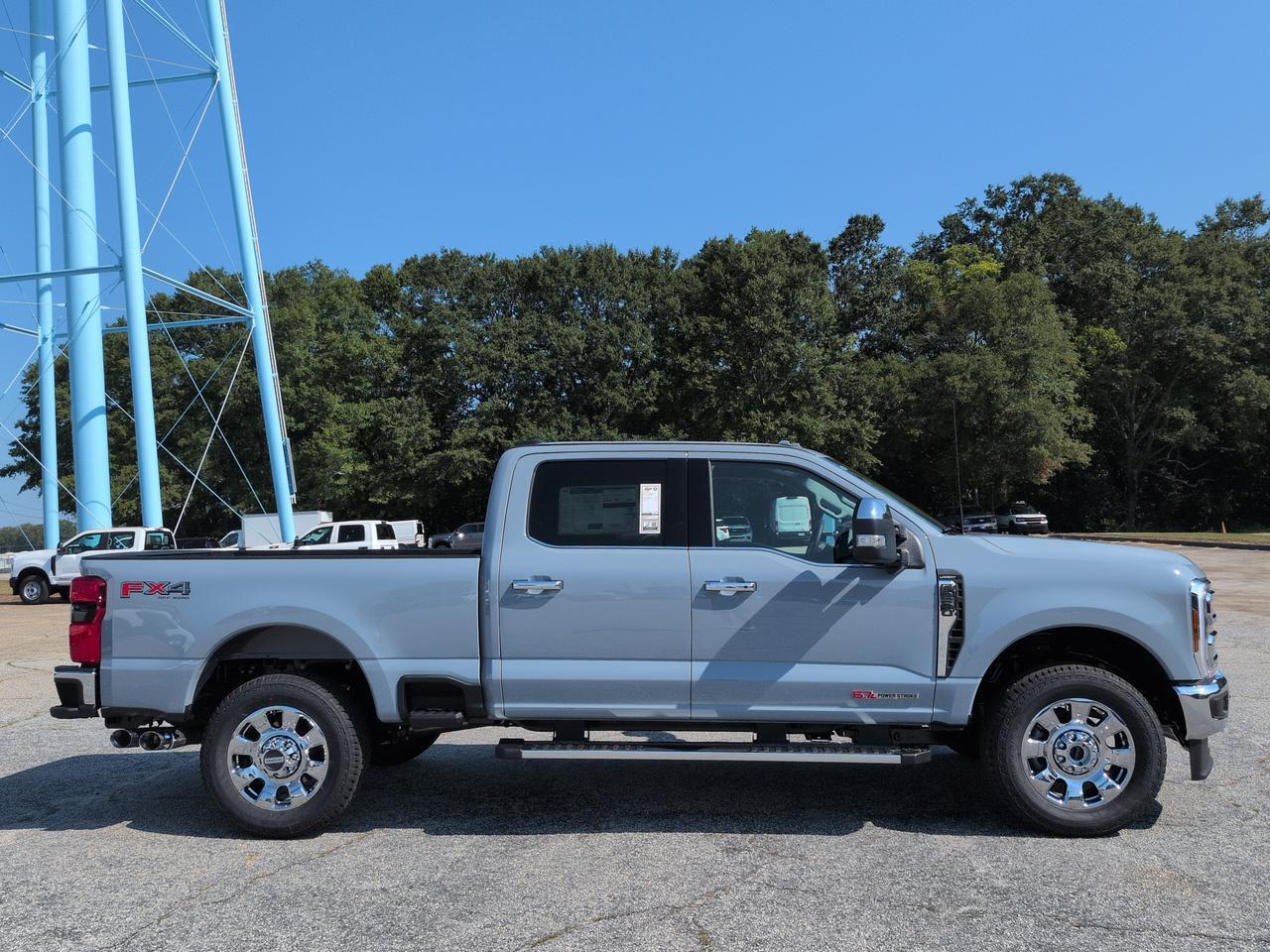 2027 Ford Super Duty F-250 SRW Lariat