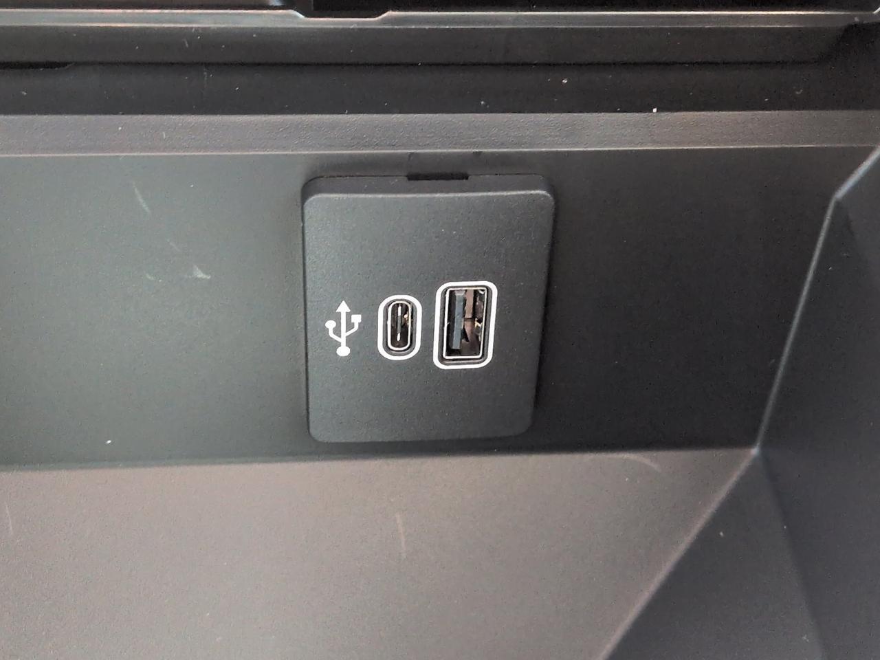 2027 Ford Super Duty F-250 SRW Lariat Winder GA