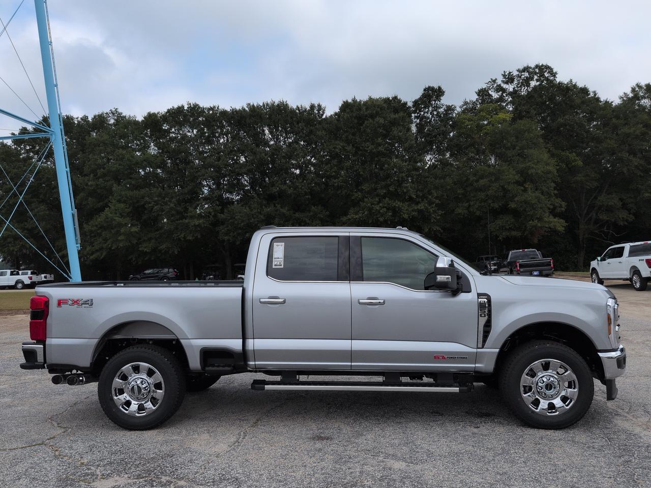 2027 Ford Super Duty F-250 SRW Lariat