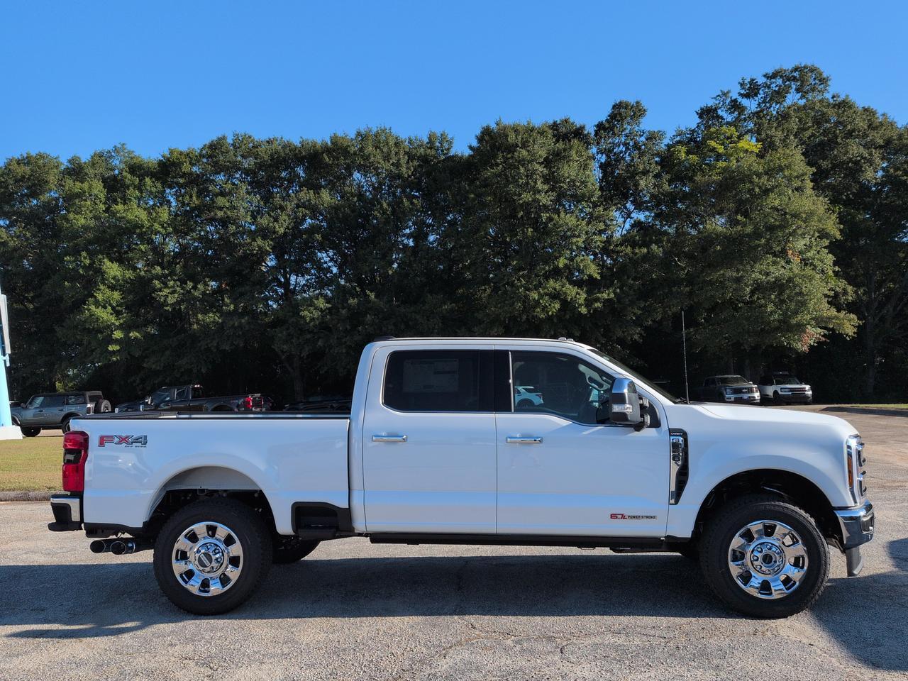 2027 Ford Super Duty F-250 SRW Lariat
