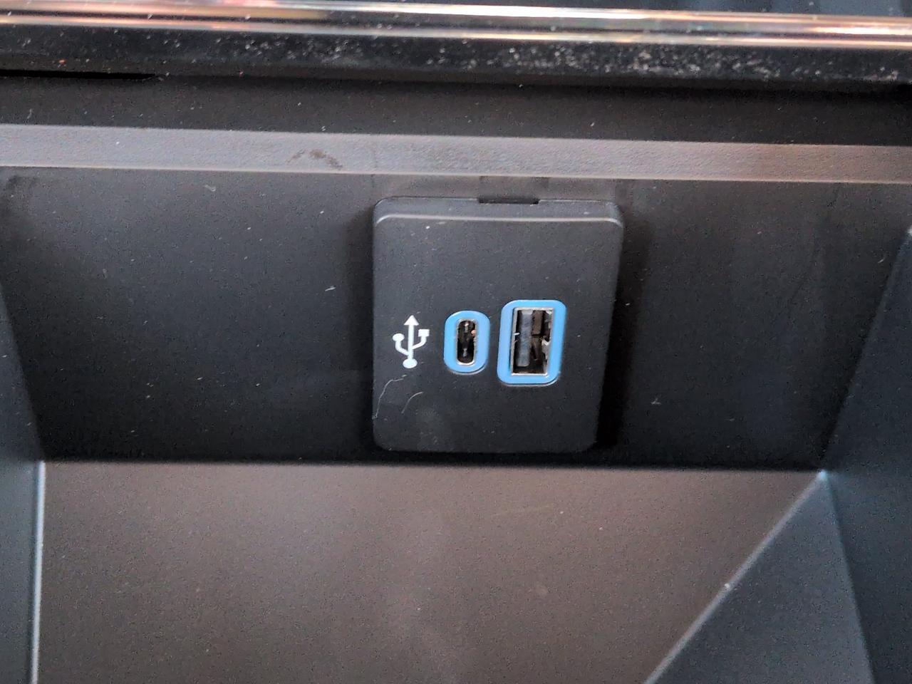 2027 Ford Super Duty F-250 SRW Lariat Winder GA