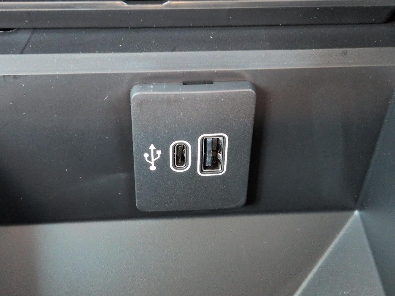 2027 Ford Super Duty F-250 SRW Lariat Winder GA