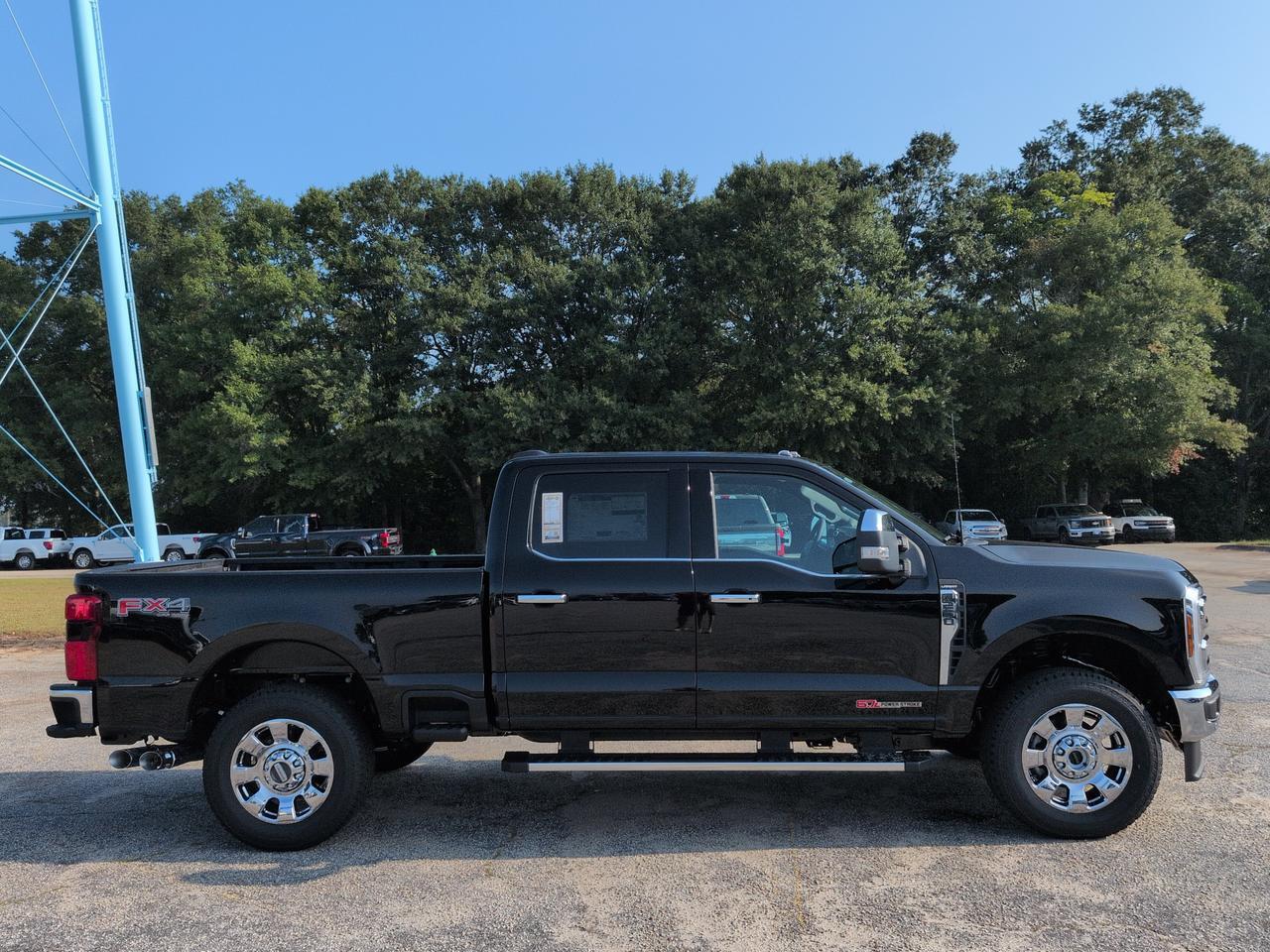 2027 Ford Super Duty F-250 SRW Lariat