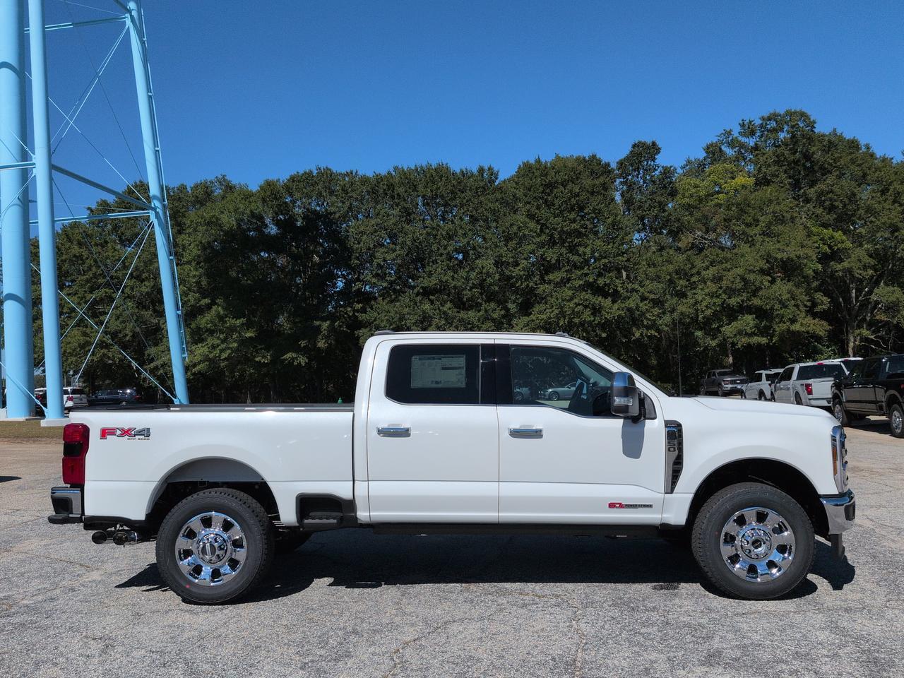 2027 Ford Super Duty F-250 SRW Lariat