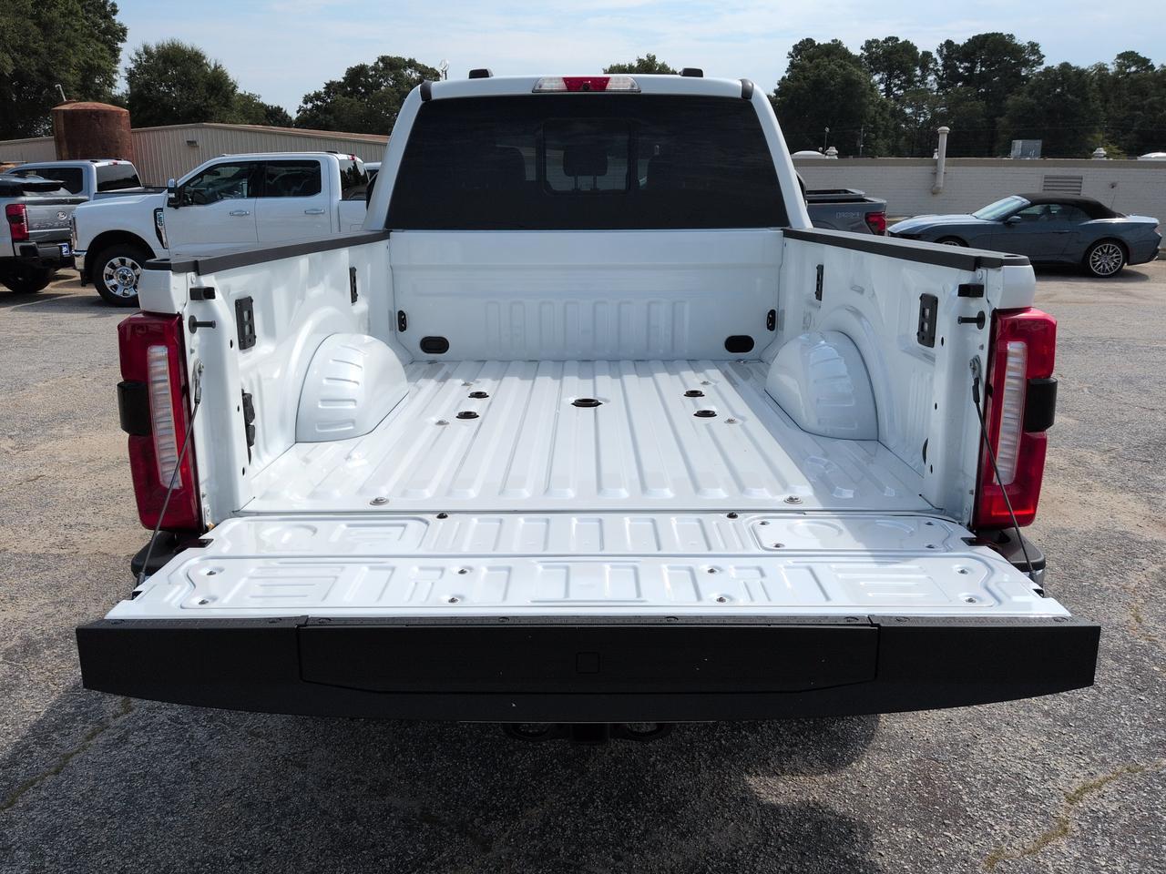 2027 Ford Super Duty F-250 SRW Lariat Winder GA