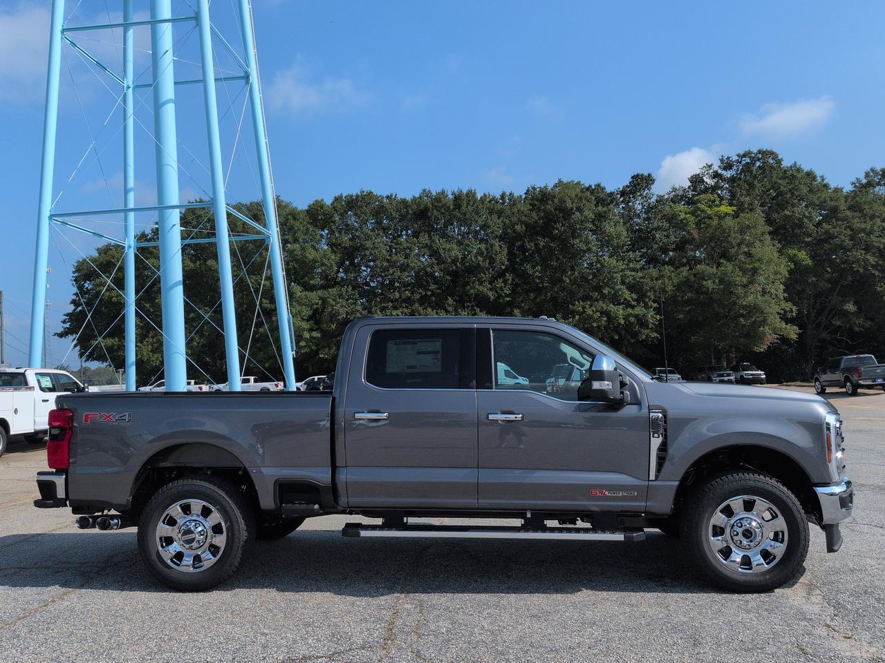 2027 Ford Super Duty F-250 SRW Lariat