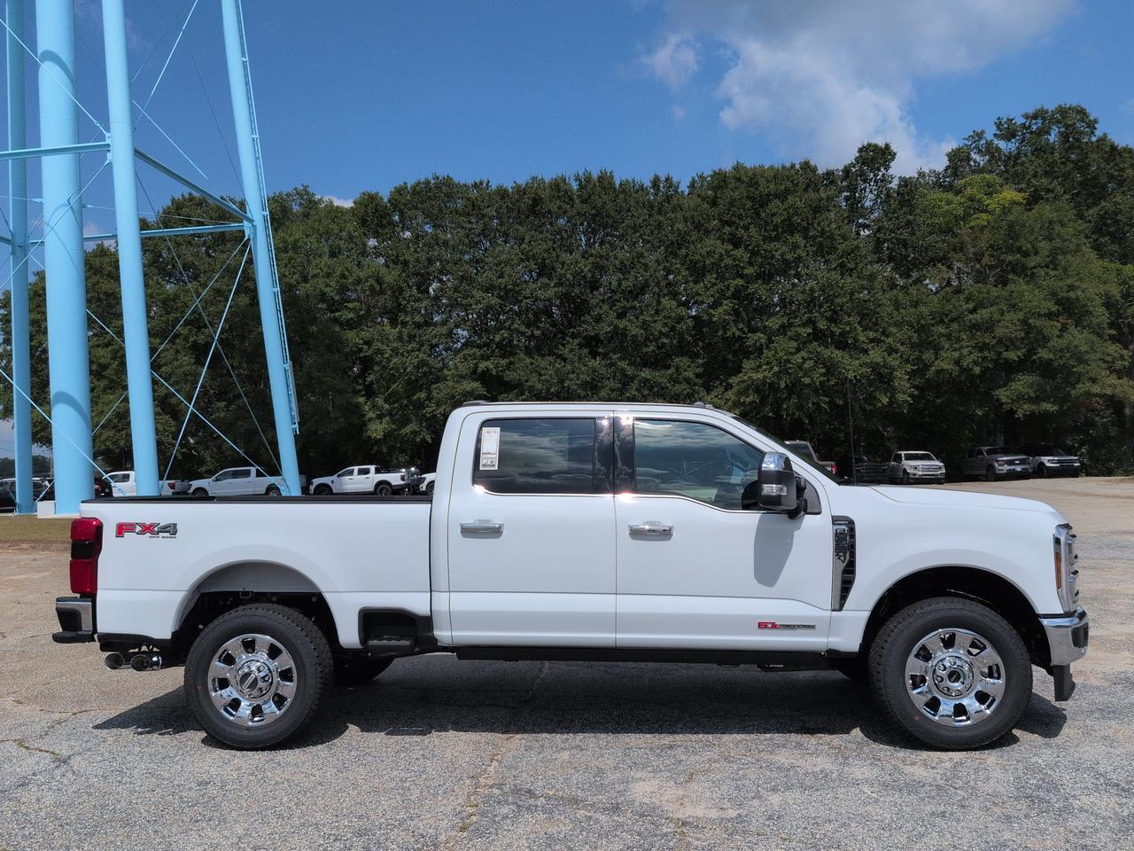 2027 Ford Super Duty F-250 SRW Lariat