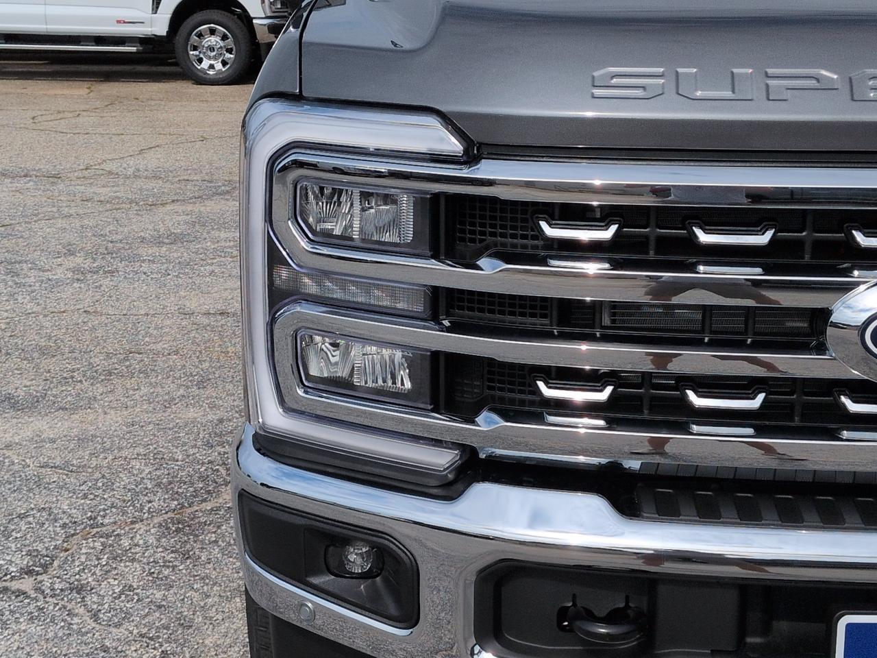 2027 Ford Super Duty F-250 SRW Lariat Winder GA