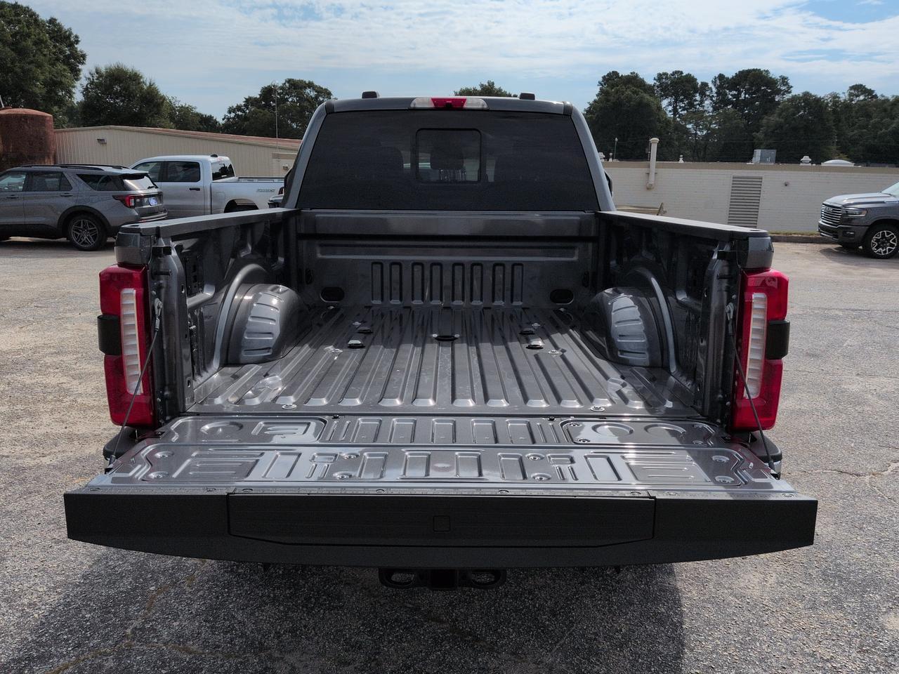 2027 Ford Super Duty F-250 SRW Lariat Winder GA