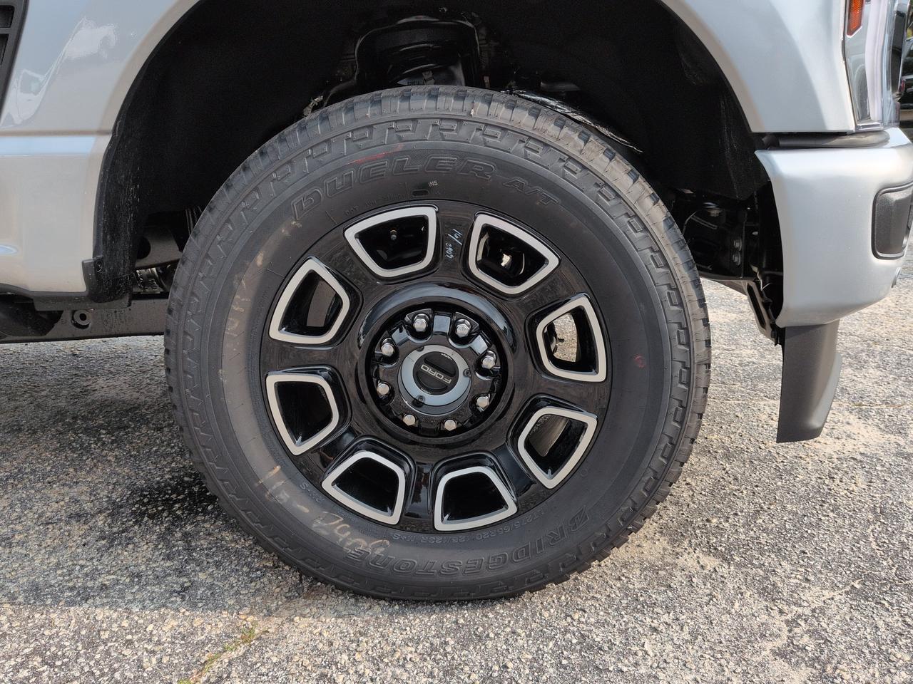 2027 Ford Super Duty F-250 SRW Platinum Appleton WI