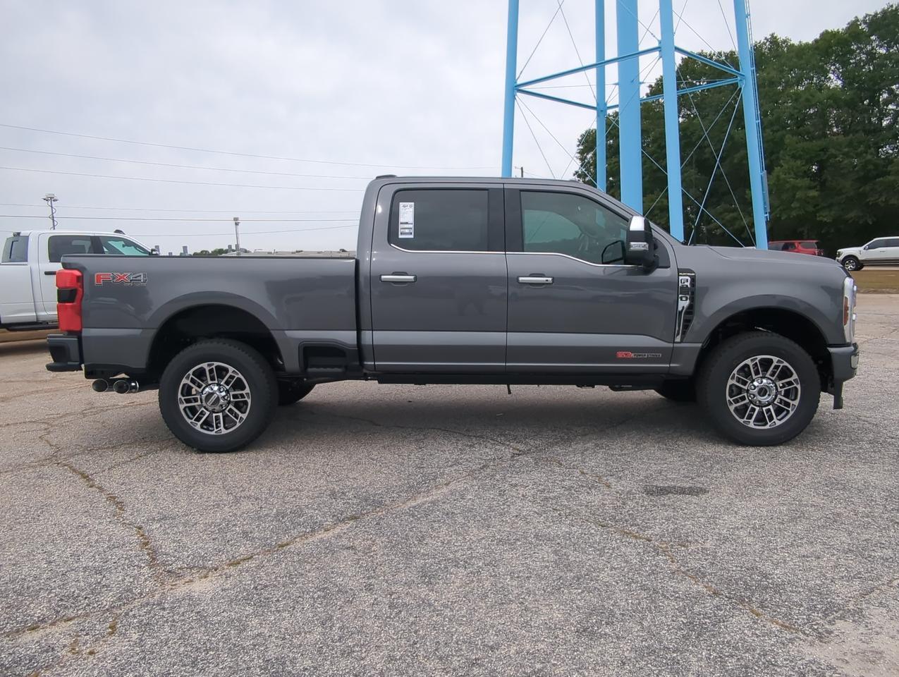 2027 Ford Super Duty F-250 SRW Platinum Appleton WI