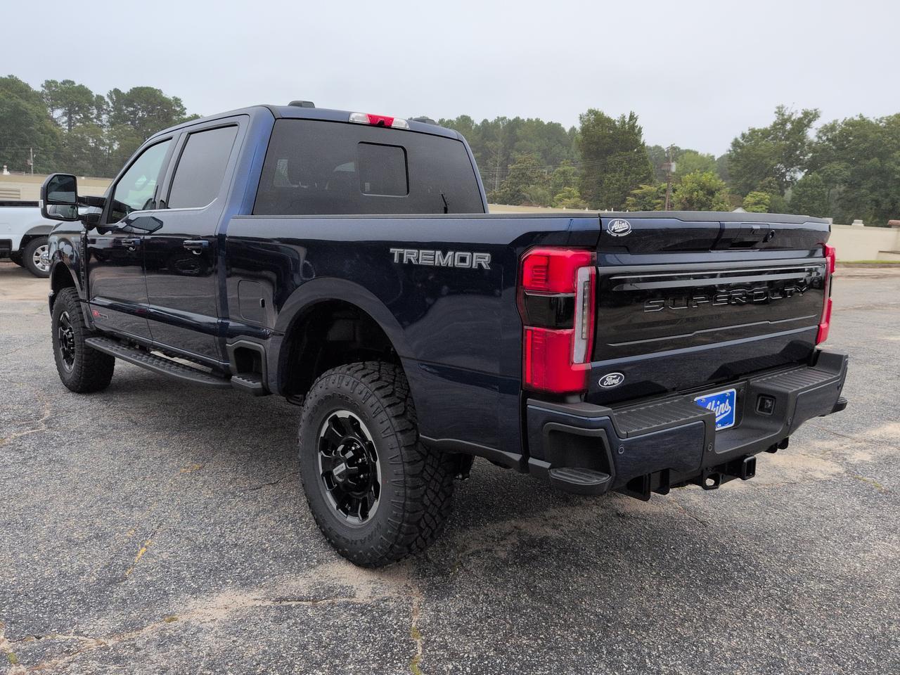 2027 Ford Super Duty F-250 SRW Platinum Appleton WI